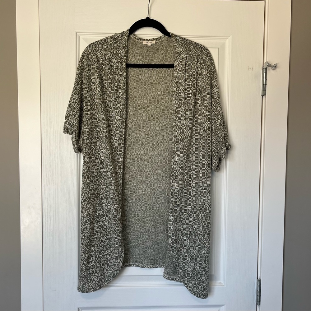 Lily Loves Green Short Sleeve Cardigan Size XL